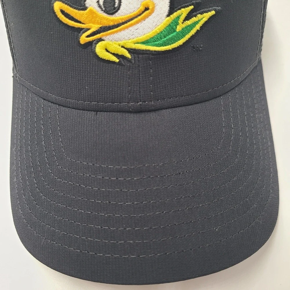 Oregon Ducks Hat Adjustable Nike Black Green NCAA Legacy91 Dri-Fit Puddles Men